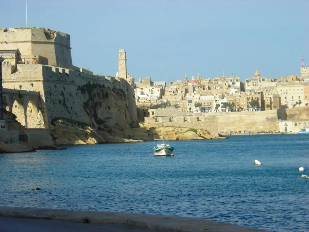 Apartment In Marsaskala